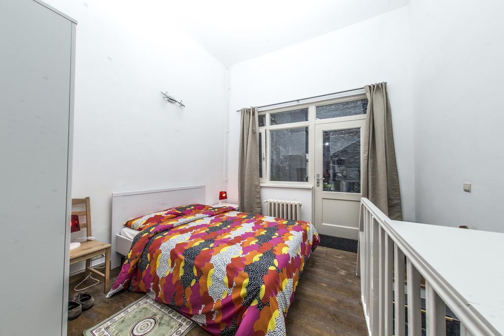 Rentbynight Aparthotel Βρυξέλλες Δωμάτιο φωτογραφία