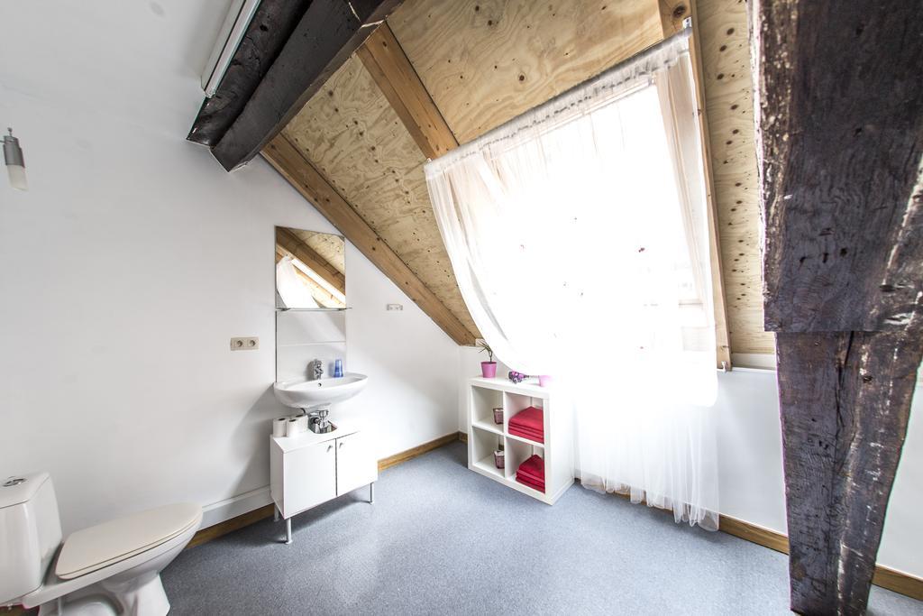 Rentbynight Aparthotel Βρυξέλλες Δωμάτιο φωτογραφία