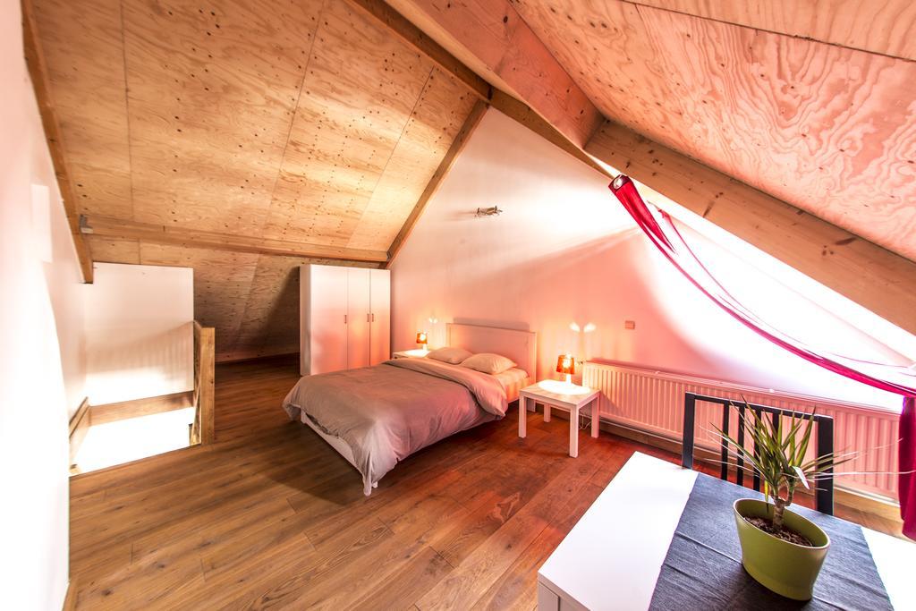 Rentbynight Aparthotel Βρυξέλλες Δωμάτιο φωτογραφία