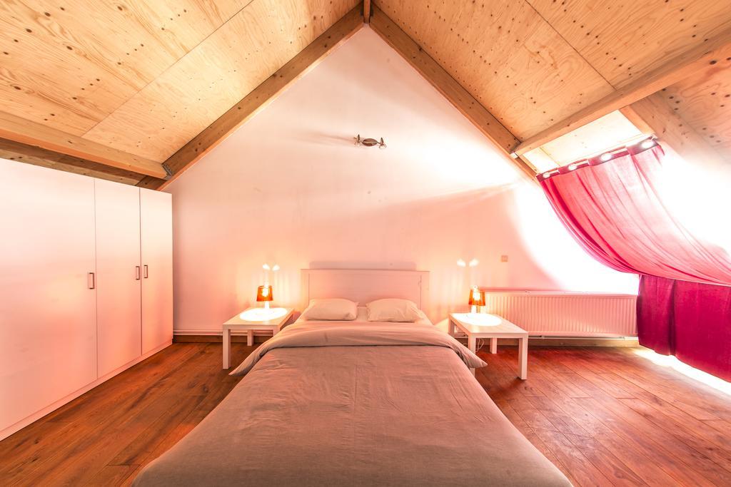 Rentbynight Aparthotel Βρυξέλλες Δωμάτιο φωτογραφία